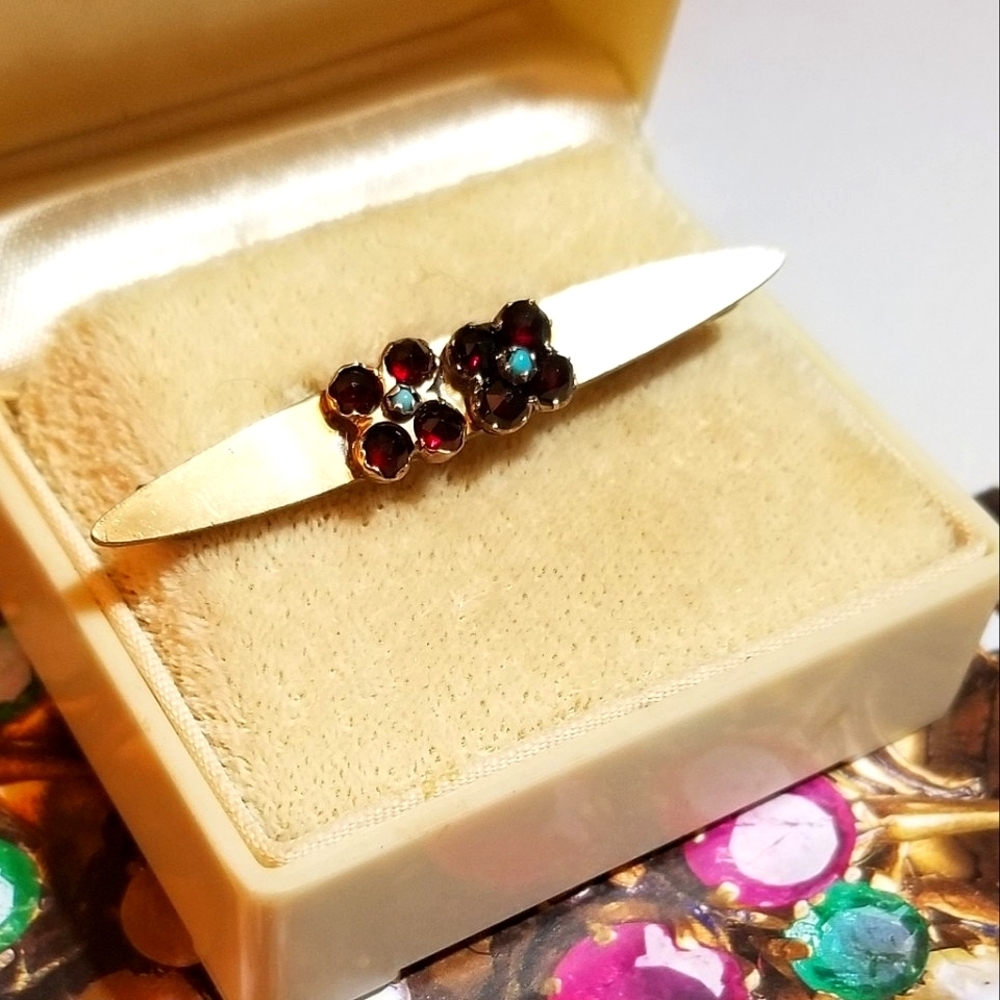 10kt TOP 1910s George L. Paine Bohemian Garnet Persian Turquoise Brooch